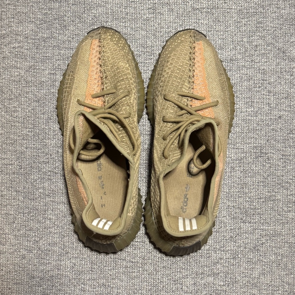 YEEZY 350 BOOST ‘SAND TAUPE’